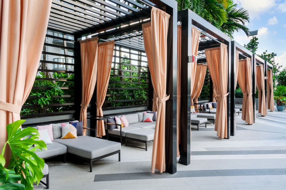Hyde Suites Midtown Miami — Restaurant & bars in Miami, Florida