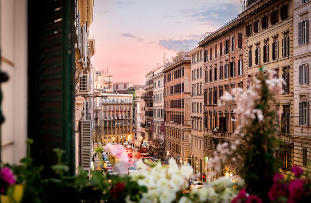 Nerva Accommodation Cavour — Attractions in the area in Rome, Lazio