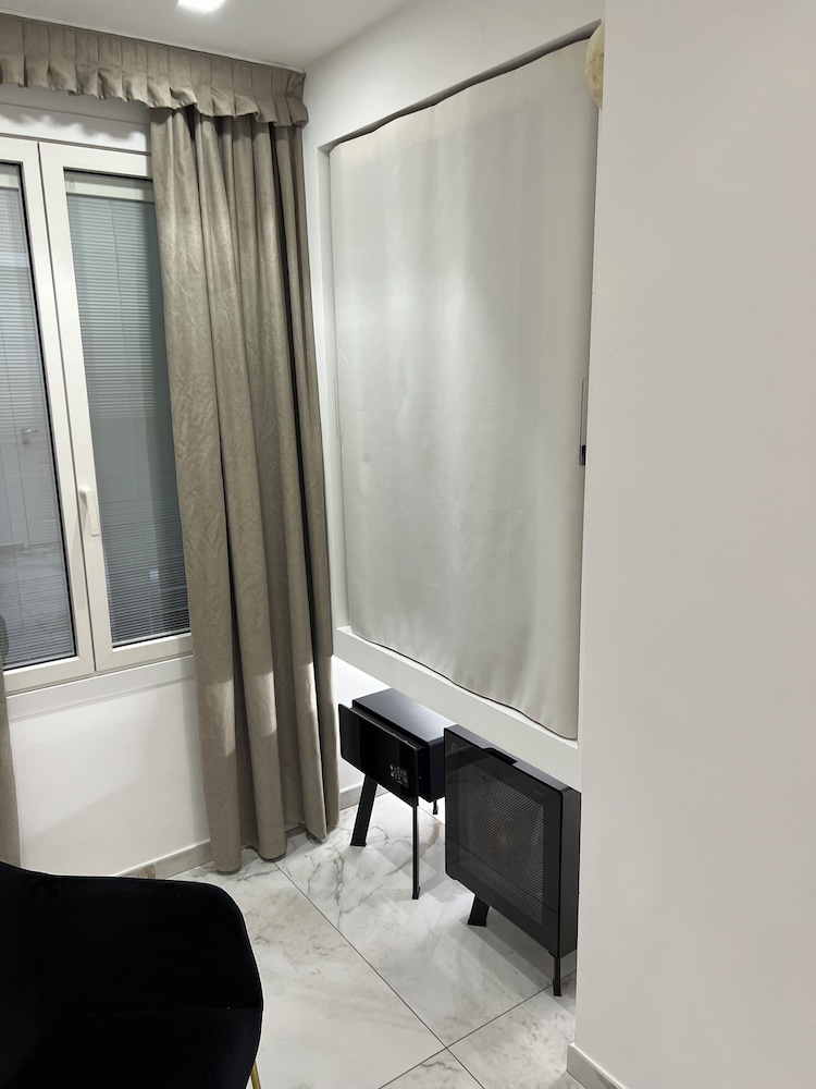 Maison Tritone — Hotel rooms in Rome, Lazio