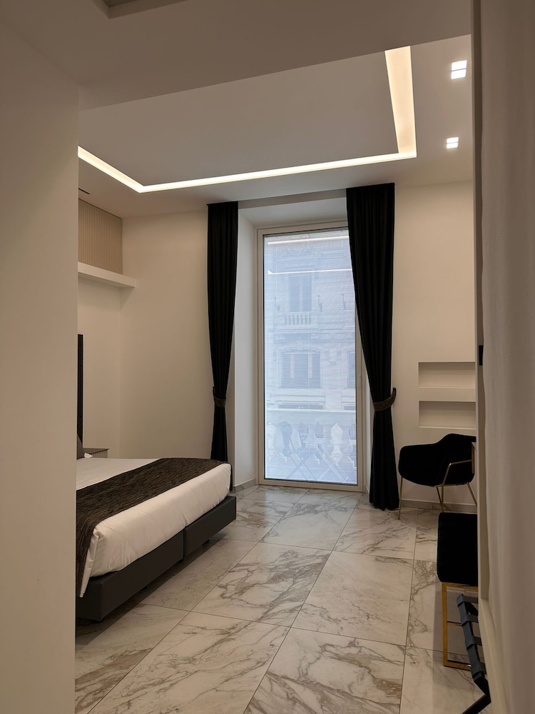 Maison Tritone — Hotel rooms in Rome, Lazio