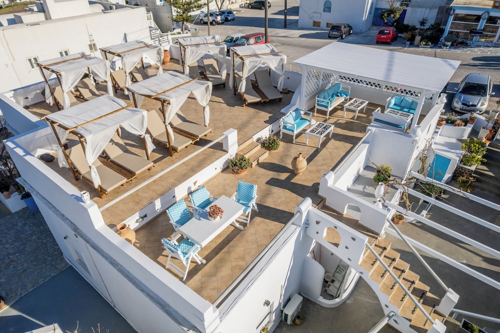 Salvatore Caldera Suites — Hotel building in Imerovigli, South Aegean
