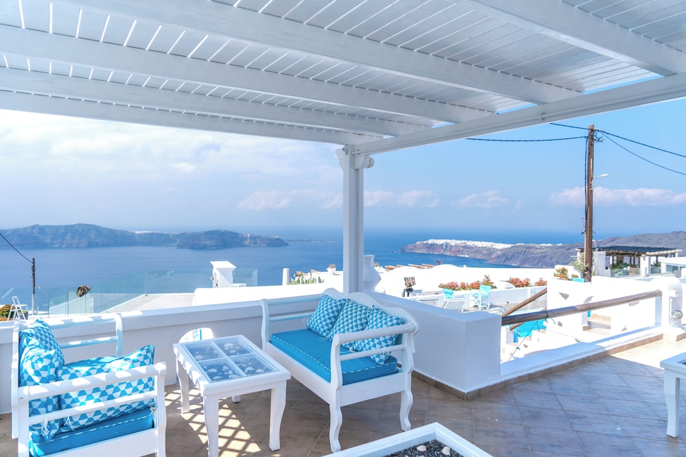 Salvatore Caldera Suites — Attractions in the area in Imerovigli, South Aegean