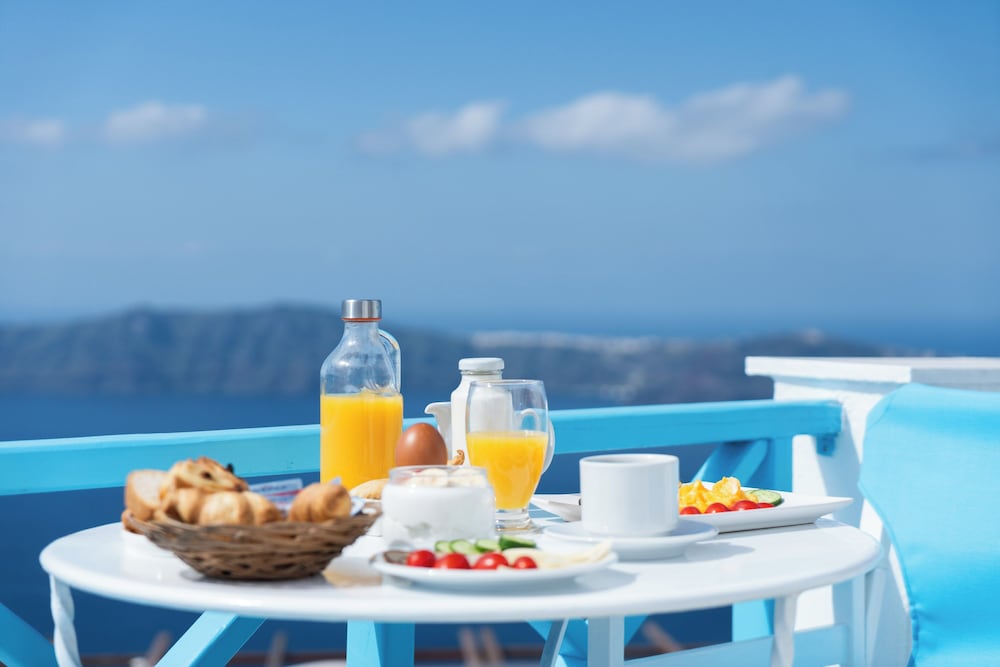 Salvatore Caldera Suites — Restaurant & bars in Imerovigli, South Aegean
