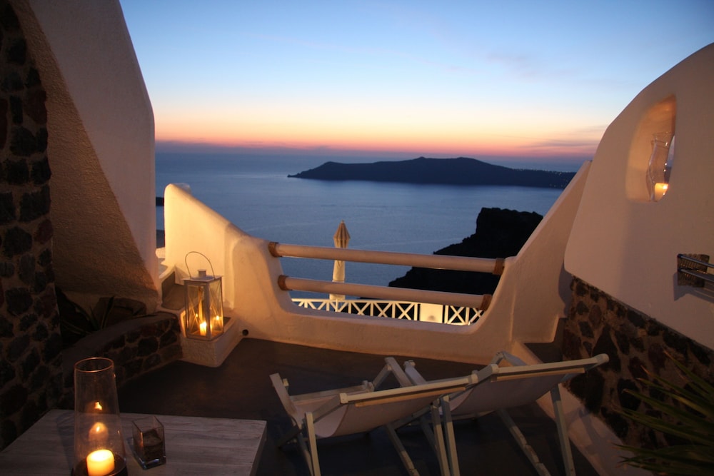 Hotel Sunny Villas — Attractions in the area in Imerovigli, South Aegean