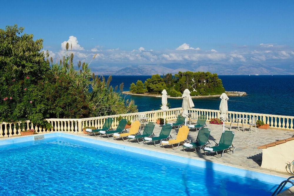 Pontikonisi Hotel - Adults only — Swimming pool in Perama (Corfu), Ionian Islands