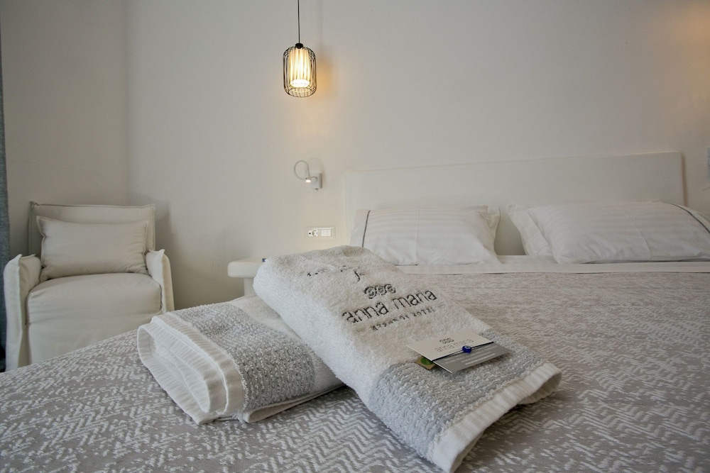 Anna Maria Mykonos Hotel — Hotel rooms in Glastros, South Aegean