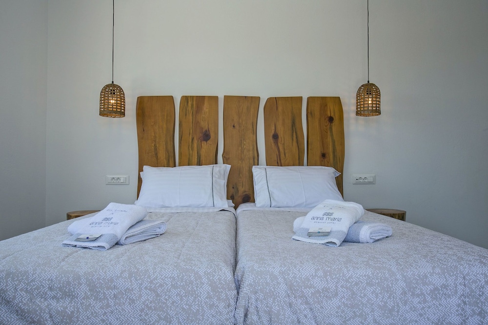 Anna Maria Mykonos Hotel — Hotel rooms in Glastros, South Aegean
