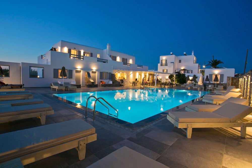 Anna Maria Mykonos Hotel — Main photo in Glastros, South Aegean