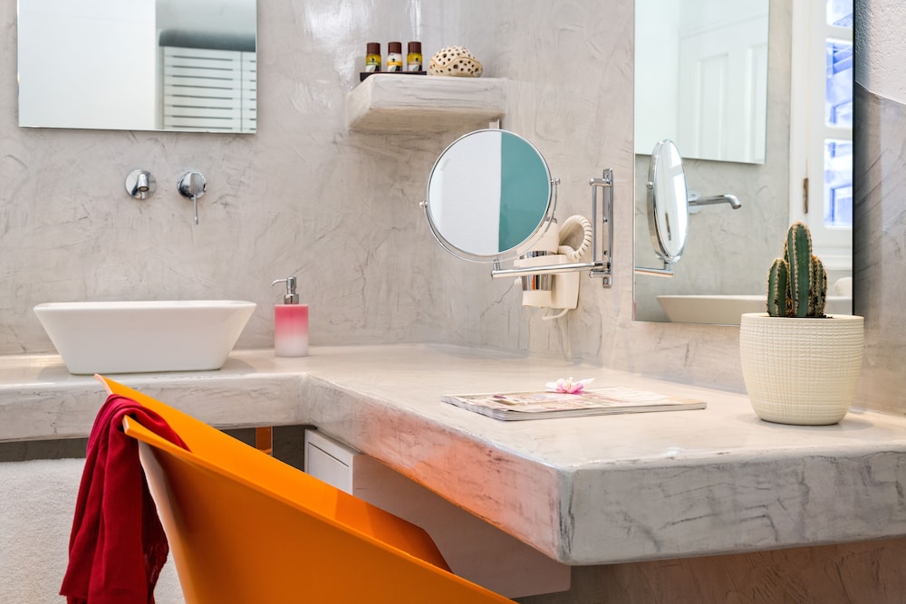 Kouros Village Hotel - Adults Only — Hotel rooms in Perissa, South Aegean