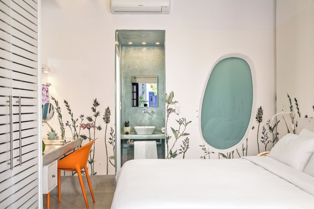 Kouros Village Hotel - Adults Only — Hotel rooms in Perissa, South Aegean