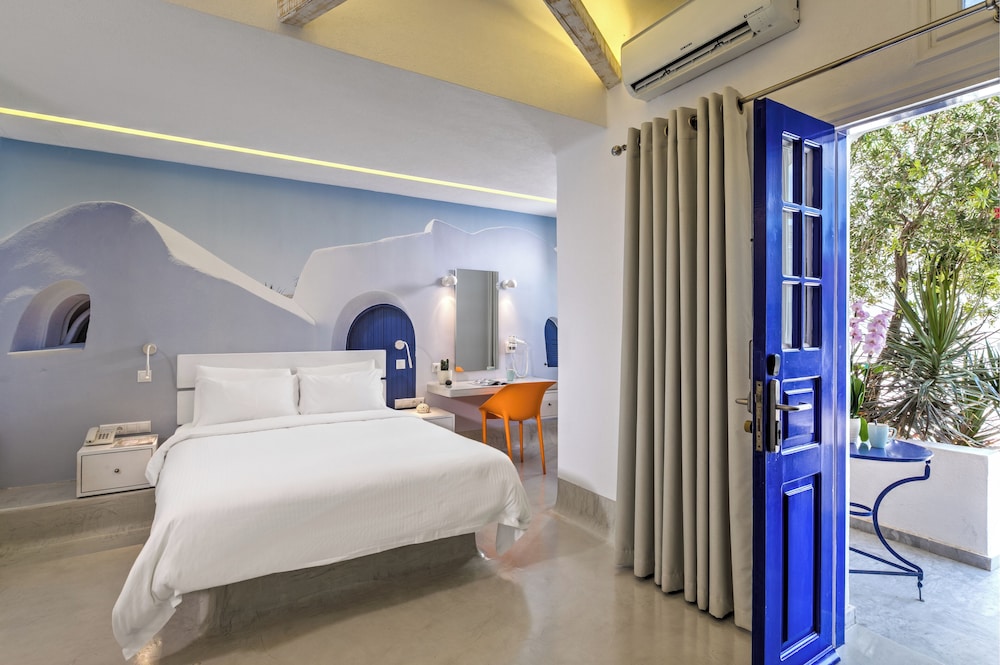 Kouros Village Hotel - Adults Only — Hotel rooms in Perissa, South Aegean