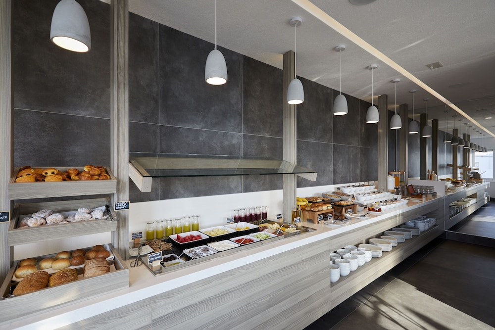 Kouros Village Hotel - Adults Only — Restaurant & bars in Perissa, South Aegean