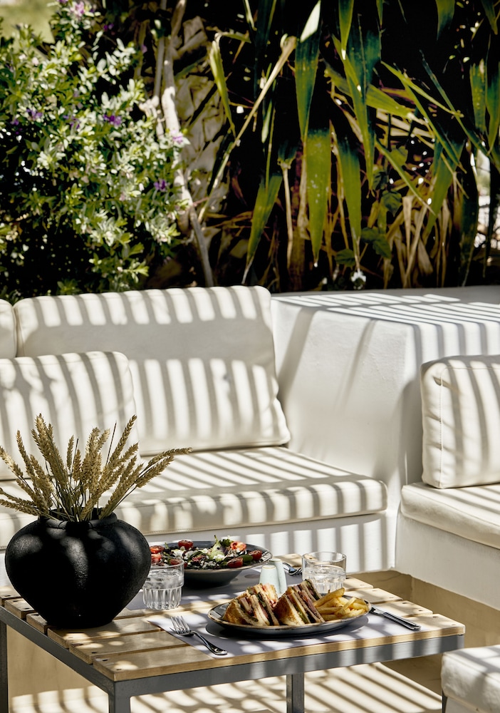 Kouros Village Hotel - Adults Only — Restaurant & bars in Perissa, South Aegean