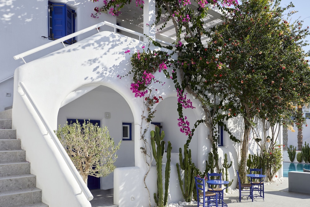 Kouros Village Hotel - Adults Only — Hotel building in Perissa, South Aegean