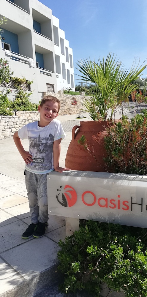 Oasis Scaleta Hotel — Hotel building in Rethymnon