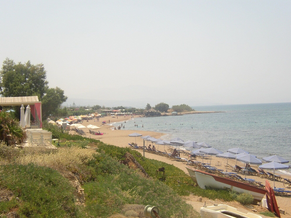 Oasis Scaleta Hotel — Beach in Rethymnon