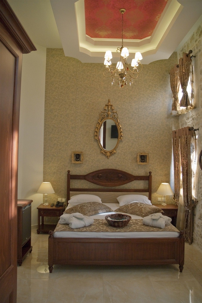 Antica Dimora Suites — Hotel rooms in Rethymnon