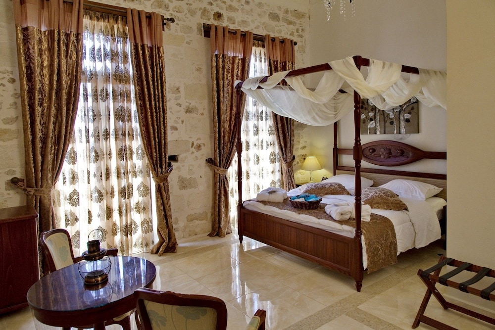 Antica Dimora Suites — Hotel rooms in Rethymnon