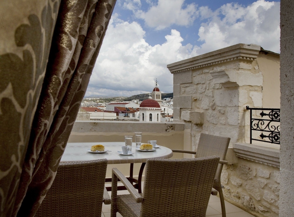 Antica Dimora Suites — Hotel rooms in Rethymnon