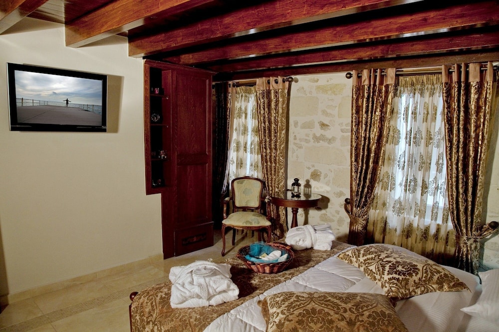 Antica Dimora Suites — Hotel rooms in Rethymnon