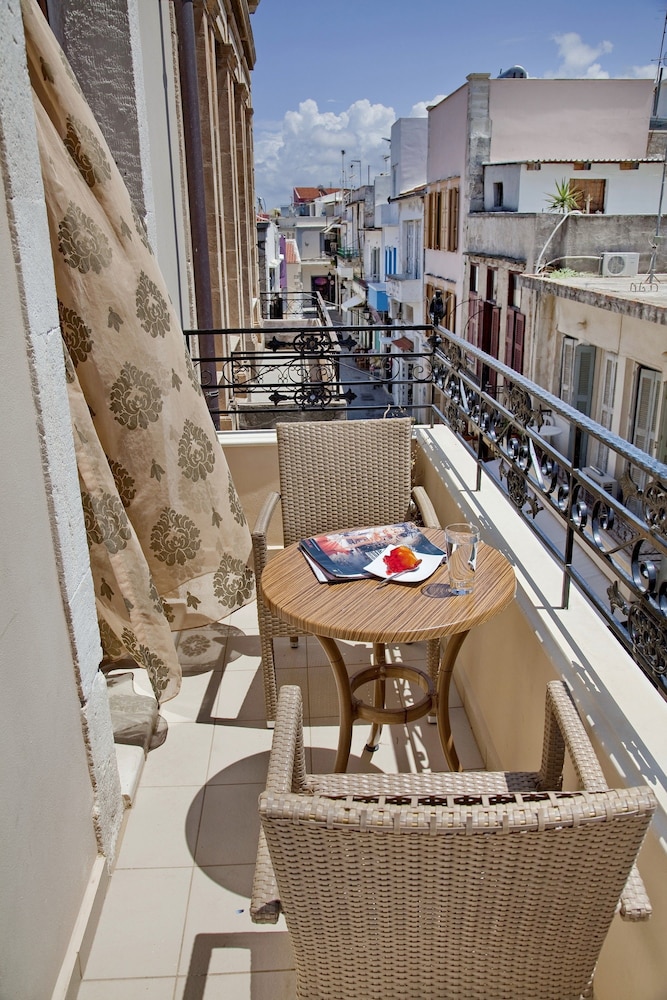 Antica Dimora Suites — Hotel rooms in Rethymnon