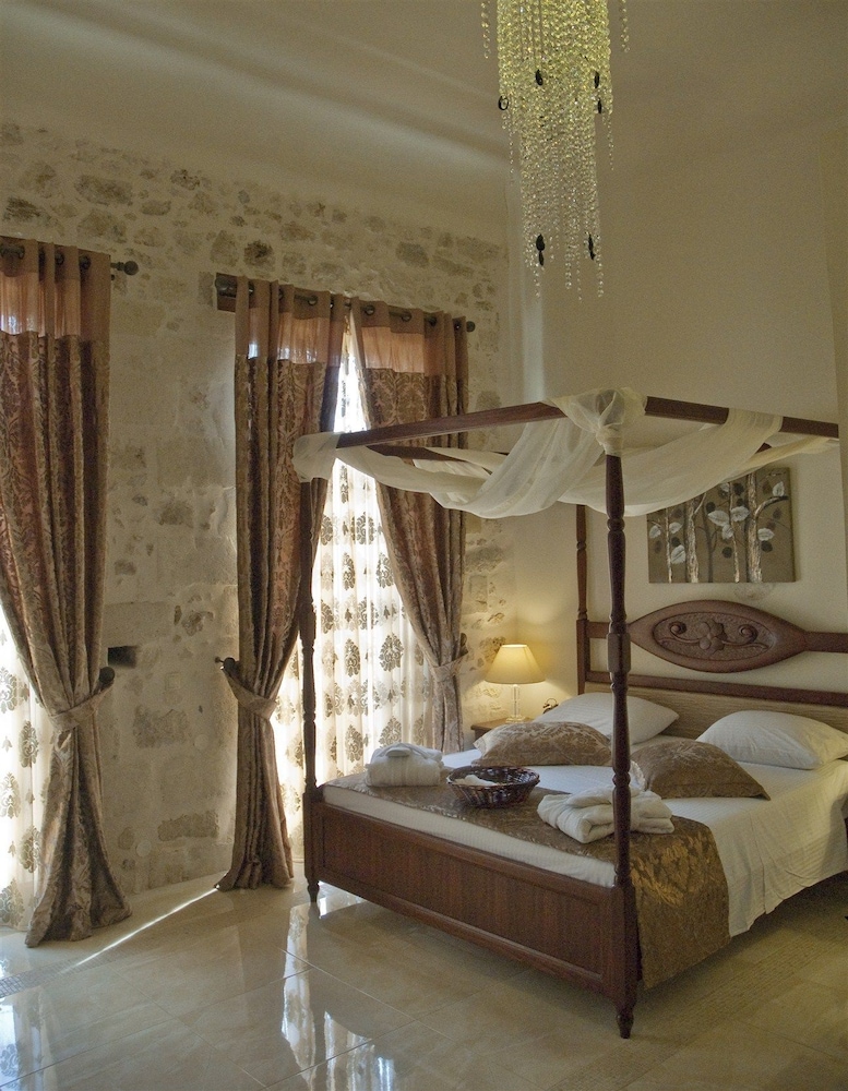 Antica Dimora Suites — Hotel rooms in Rethymnon