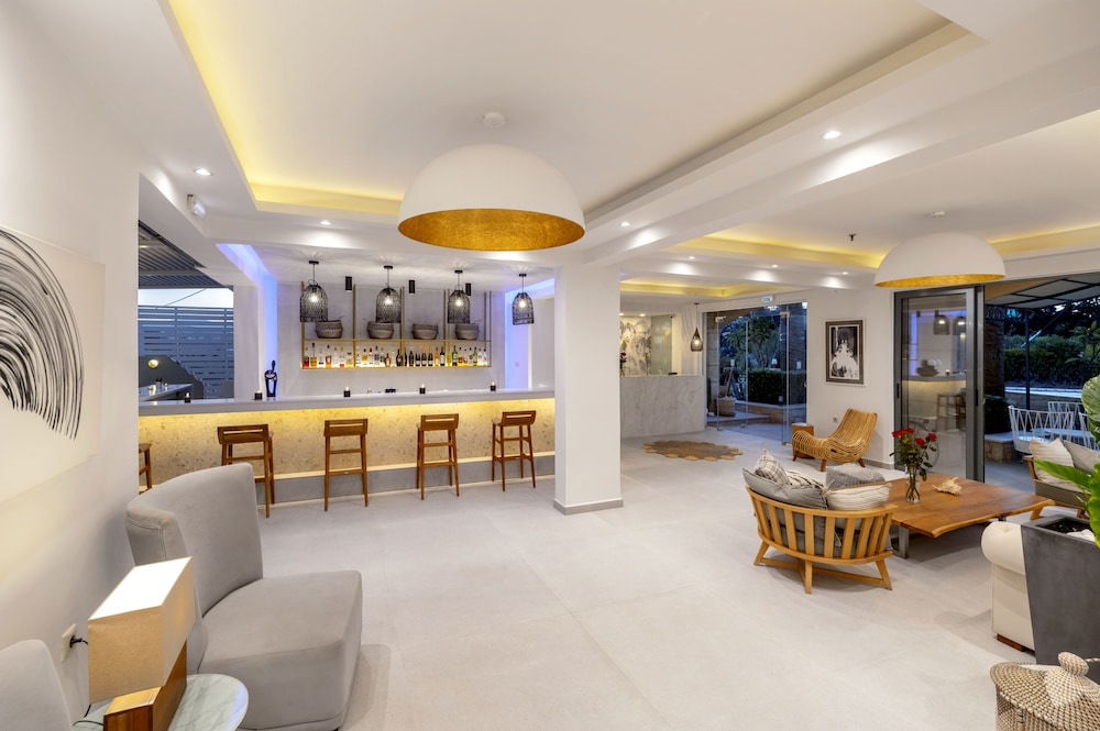 La Stella Suites — Restaurant & bars in Rethymnon