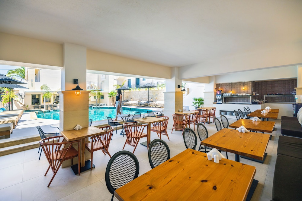La Stella Suites — Restaurant & bars in Rethymnon