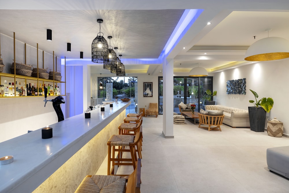 La Stella Suites — Restaurant & bars in Rethymnon