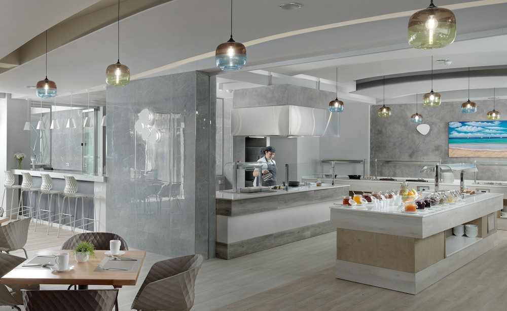 Melrose Rethymno by Mage Hotels — Restaurant & bars in Rethymnon