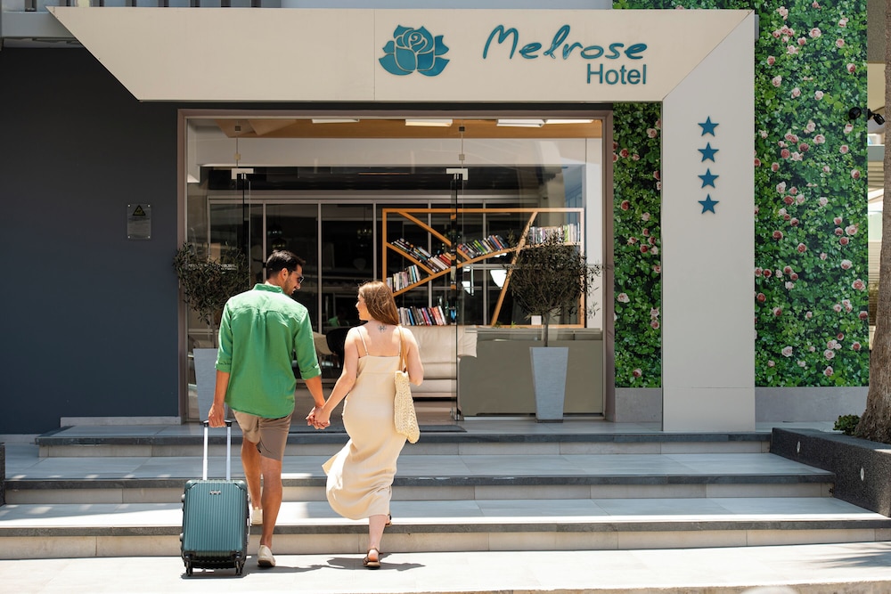 Melrose Rethymno by Mage Hotels — Hotel building in Rethymnon