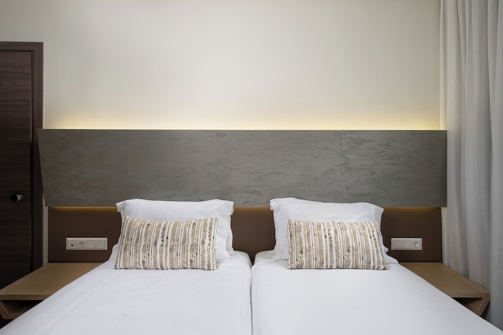 Melrose Rethymno by Mage Hotels — Hotel rooms in Rethymnon