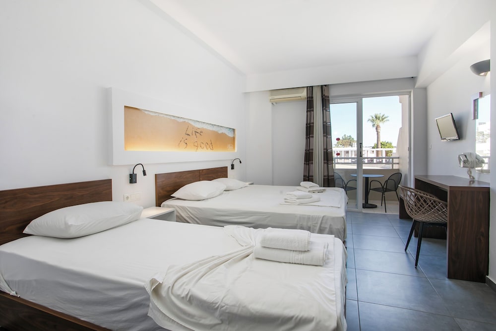 Hillside Studios & Apartments — Hotel rooms in Faliraki, South Aegean