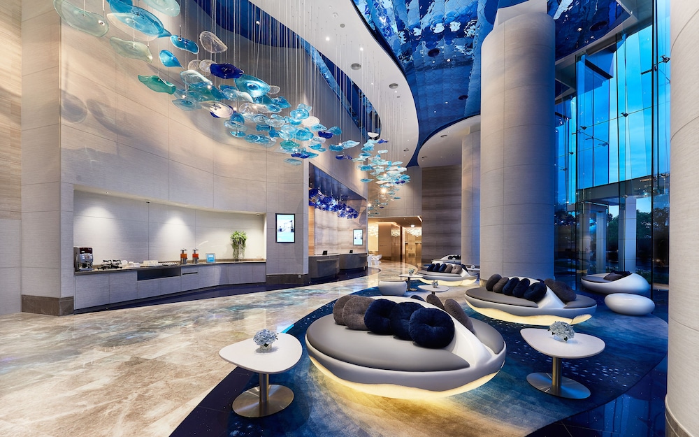 Grande Centre Point Pattaya — Hotel building in Pattaya, Chonburi