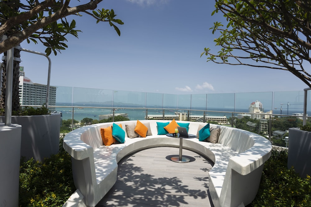 Grande Centre Point Pattaya — Restaurant & bars in Pattaya, Chonburi