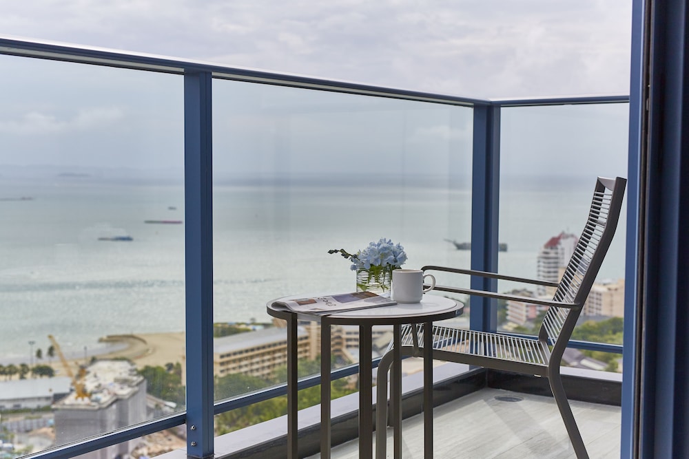Grande Centre Point Pattaya — Hotel rooms in Pattaya, Chonburi