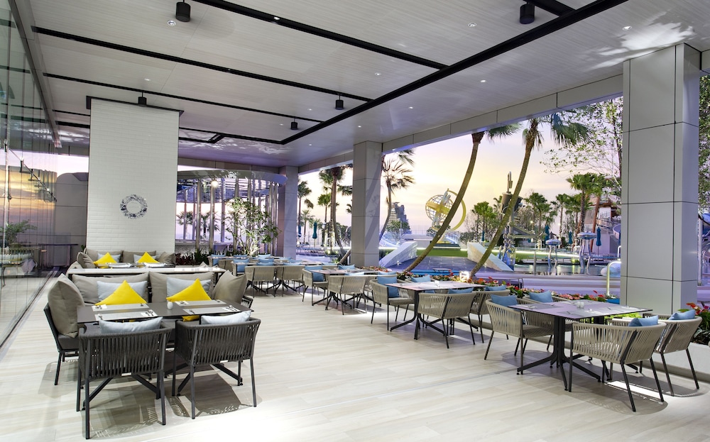 Grande Centre Point Pattaya — Restaurant & bars in Pattaya, Chonburi