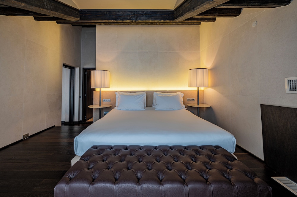 Hyatt Centric Murano Venice — Hotel rooms in Venice, Veneto