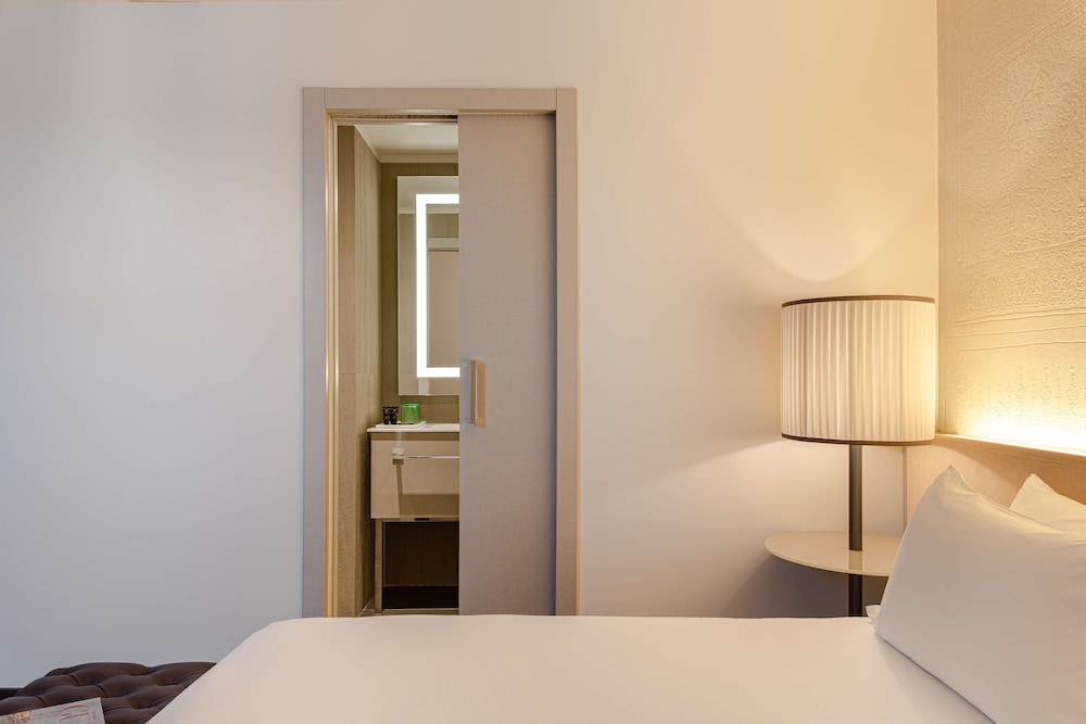 Hyatt Centric Murano Venice — Hotel rooms in Venice, Veneto