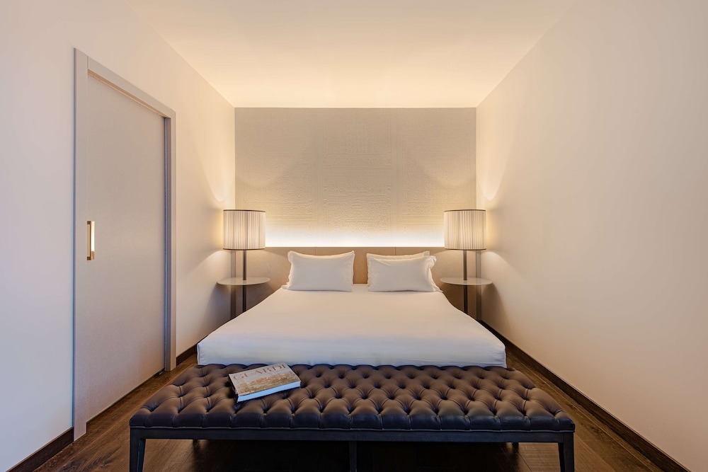 Hyatt Centric Murano Venice — Hotel rooms in Venice, Veneto