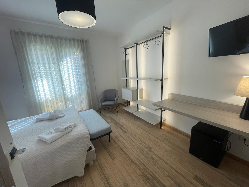 Albergo Perseo — Hotel rooms in Portopalo, Sicily