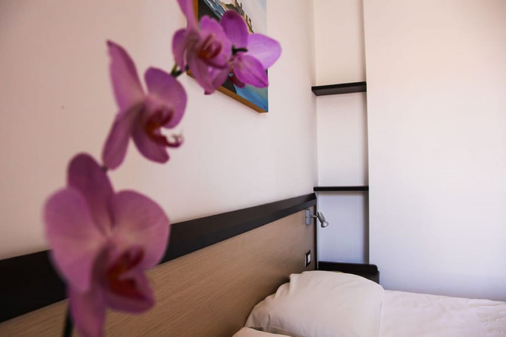 Albergo Perseo — Hotel rooms in Portopalo, Sicily