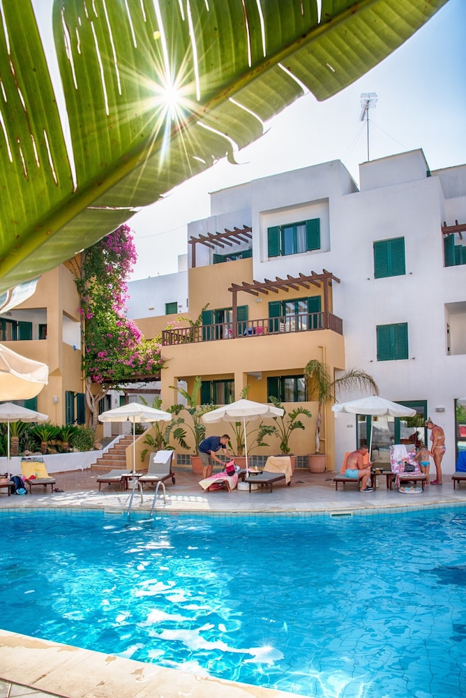 Porto Greco Village Beach Hotel - All Inclusive — Swimming pool in Hersonissos