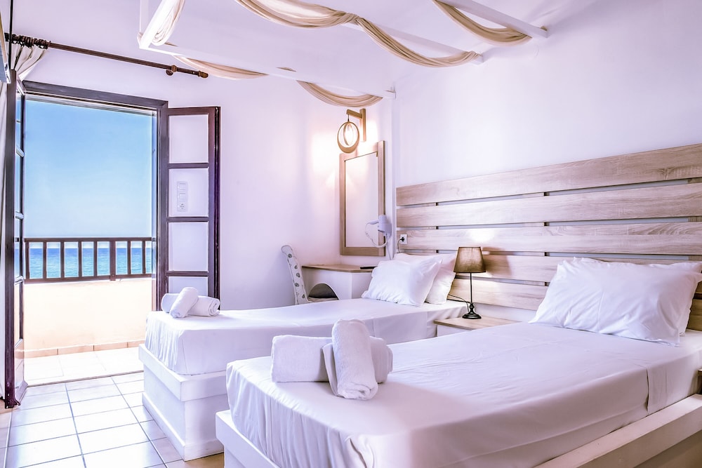 Porto Greco Village Beach Hotel - All Inclusive — Hotel rooms in Hersonissos