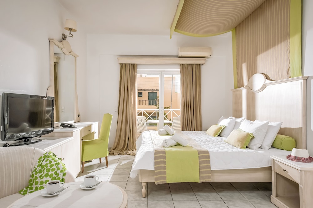 Porto Greco Village Beach Hotel - All Inclusive — Hotel rooms in Hersonissos