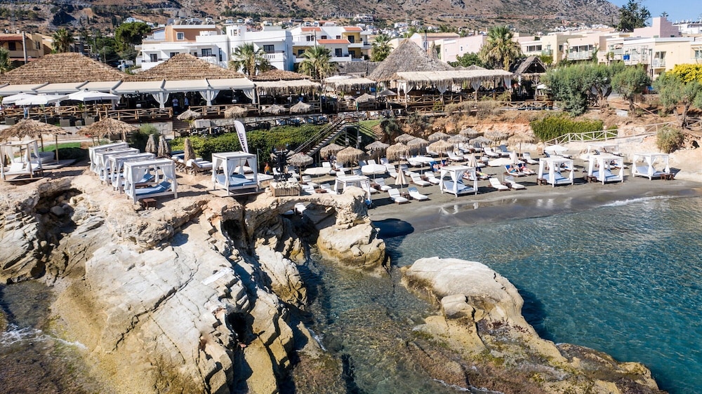 Porto Greco Village Beach Hotel - All Inclusive — Beach in Hersonissos
