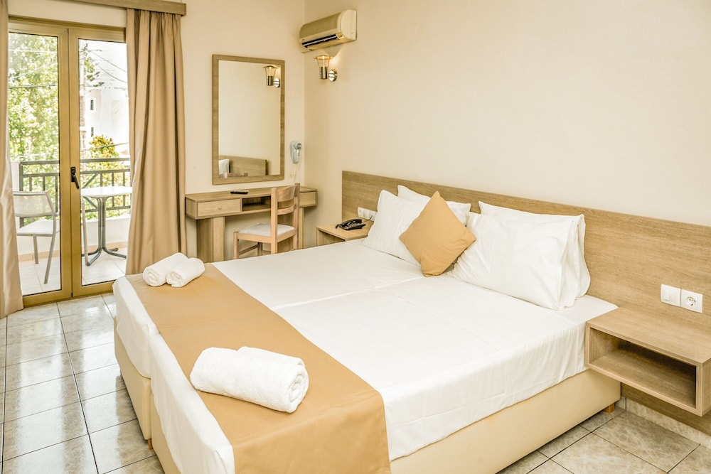 Porto Greco Village Beach Hotel - All Inclusive — Hotel rooms in Hersonissos