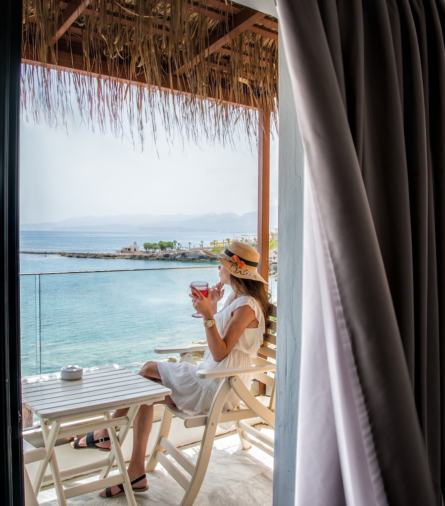 Porto Greco Village Beach Hotel - All Inclusive — Hotel rooms in Hersonissos