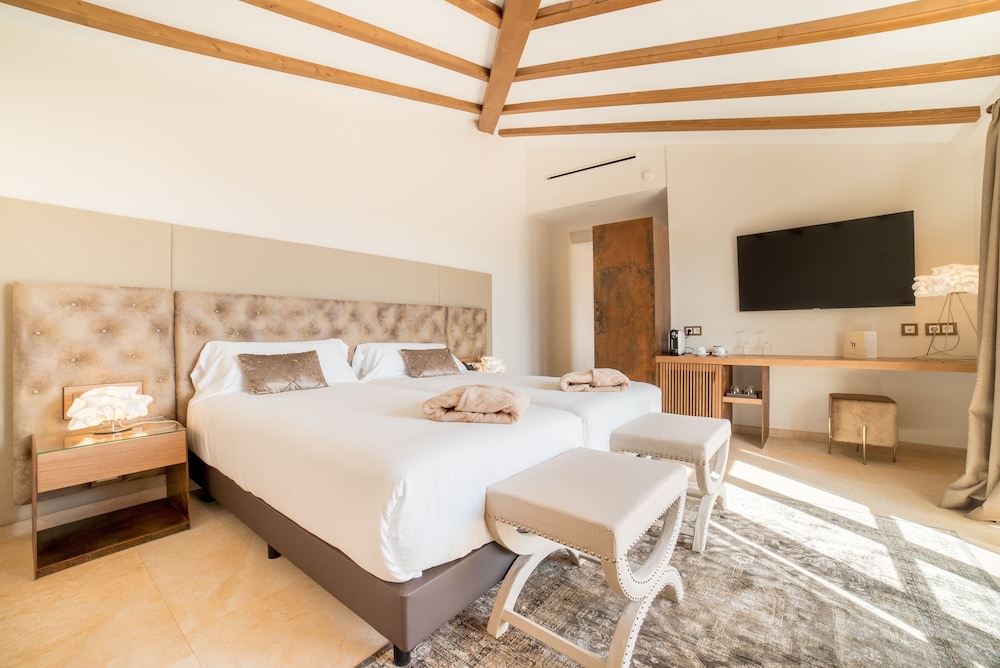 Hotel Creu de Tau Only Adults — Hotel rooms in Capdepera, Balearic Islands