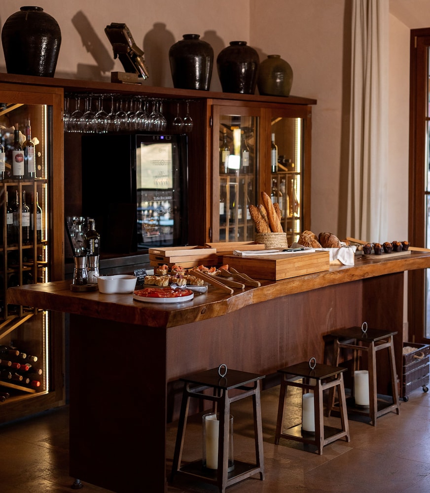 Hotel Creu de Tau Only Adults — Restaurant & bars in Capdepera, Balearic Islands